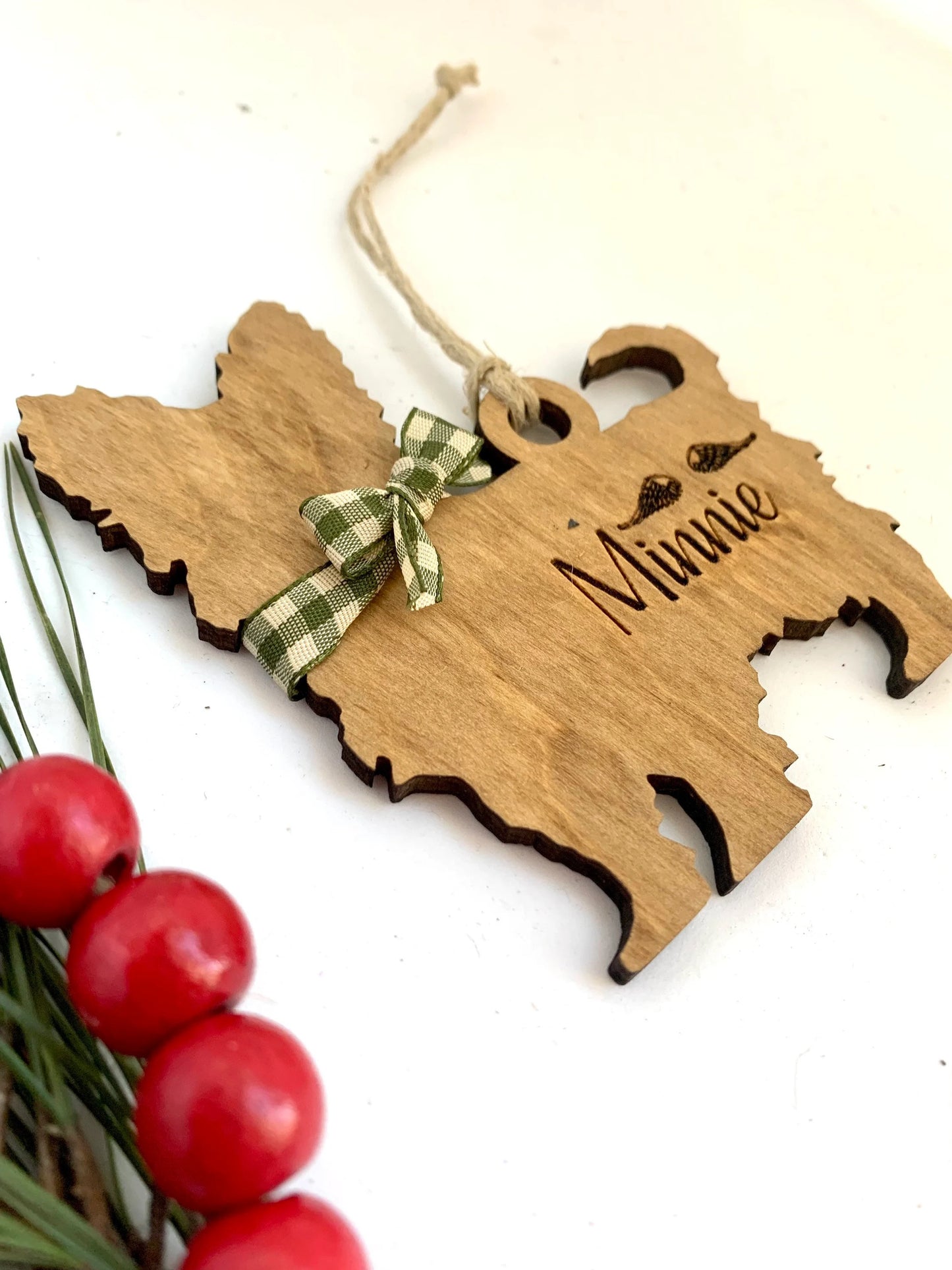 Personalized Beagle | Yorkie | Yorkshire Terrier | Bassett Hound Dog Breed Christmas Tree Ornament | Dog Mom | Dog Lover gift