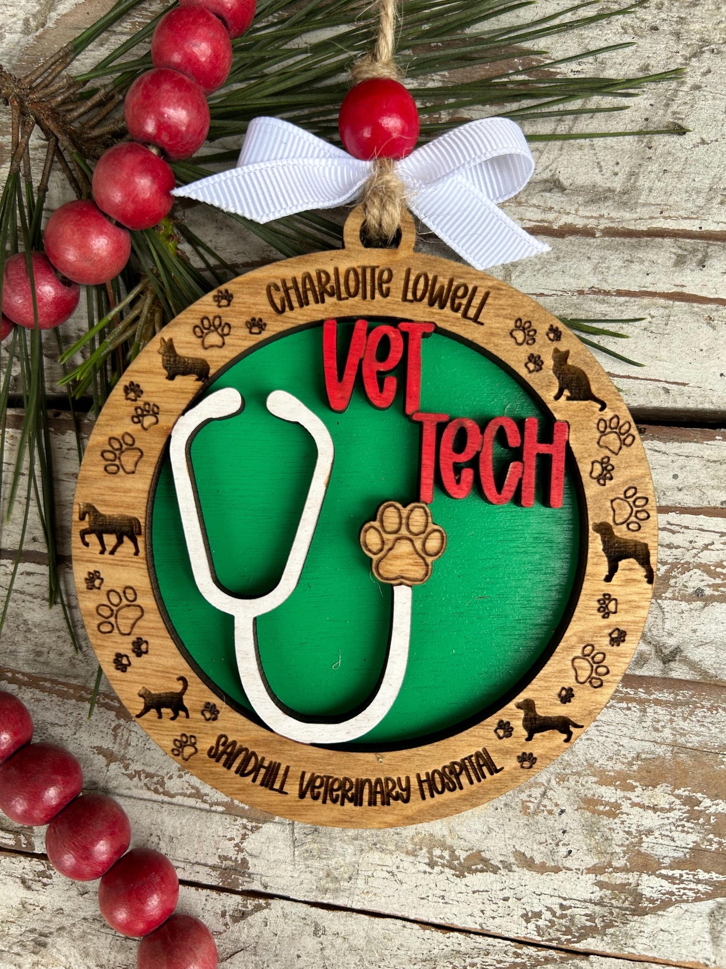 Personalized Vet Tech Christmas Tree Ornament | Veterinarian Technician | Holiday Present For Animal Care | Appreciation Gift Dog Cat Horse