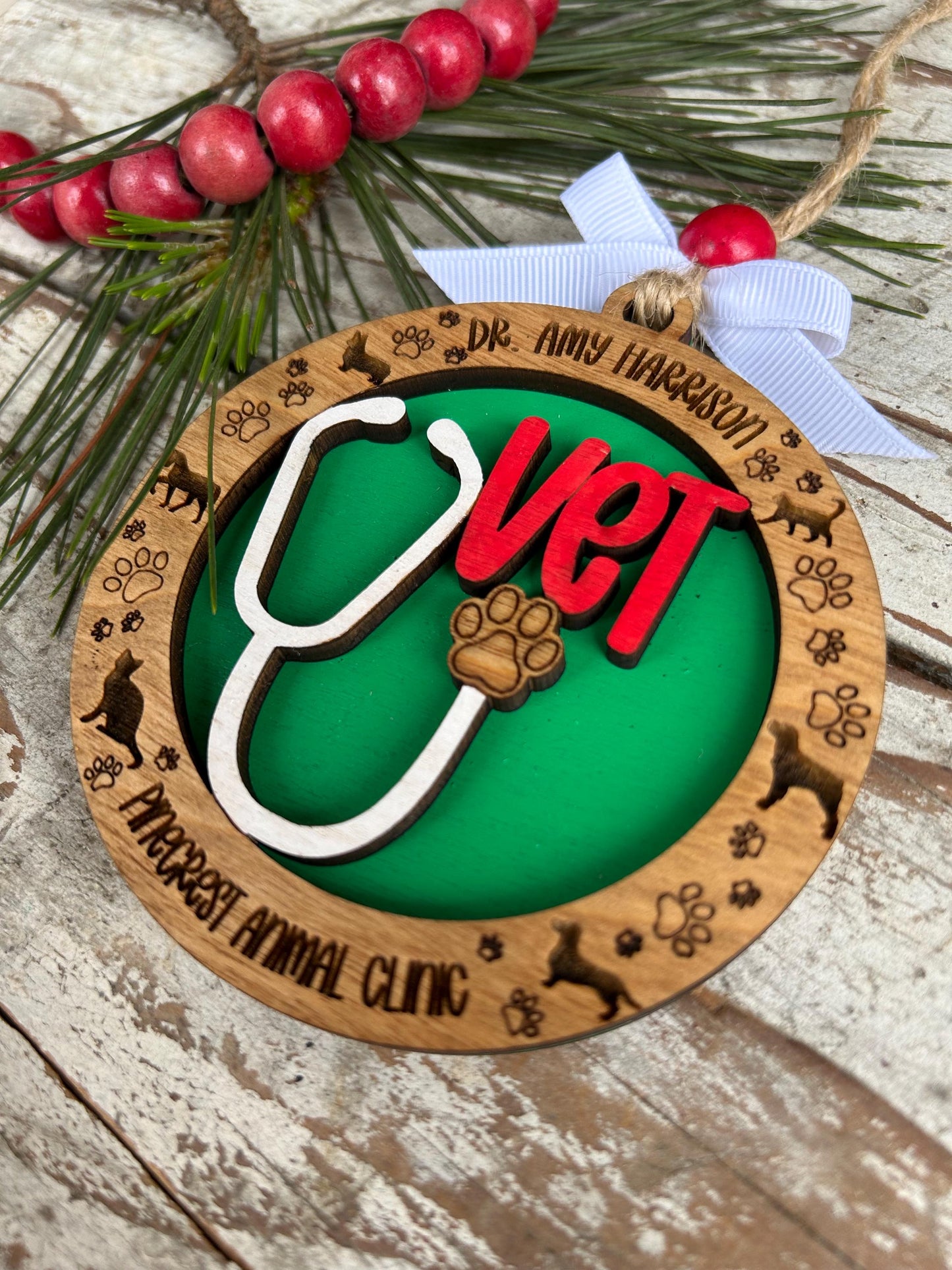 Personalized Veterinarian Christmas Tree Ornament | Holiday Present For Animal Care | Appreciation Gift Dog Cat Horse | Vet Graduation Gift