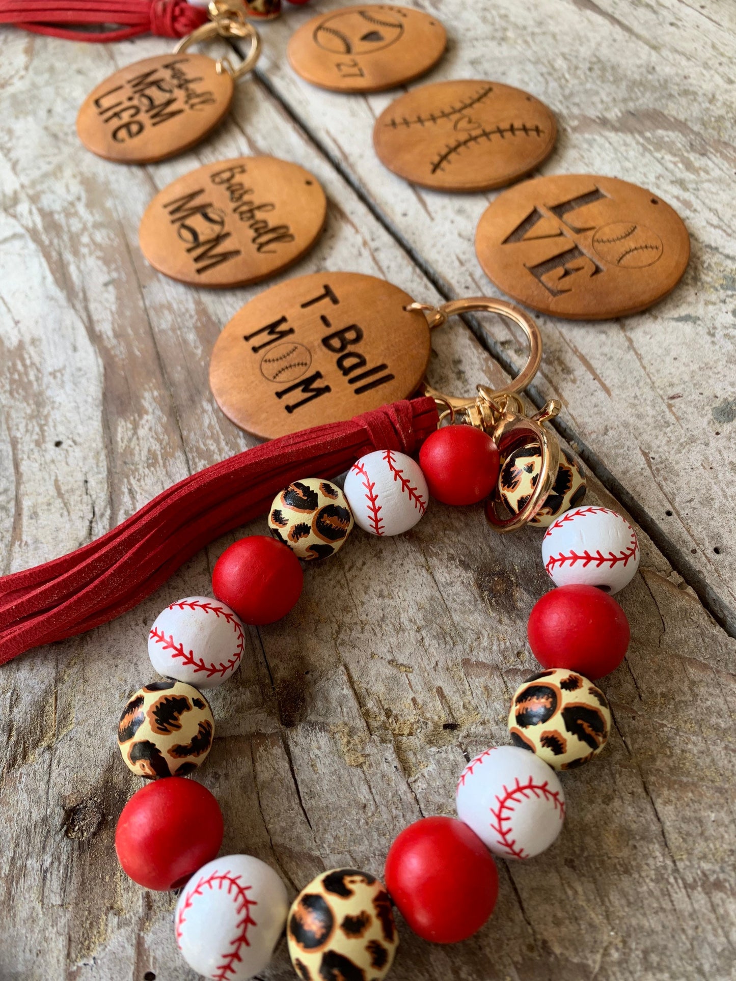 Personalized Baseball Mom Wristlet Keychain | Gift for T-ball Mama | Wooden Bead Sports Bracelet | Team Gift | Game Day Accessories