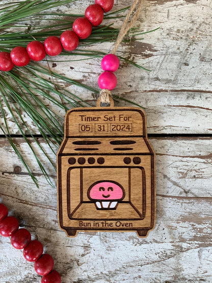 Bun In the Oven 2026 Christmas Tree Ornament | Pregnancy Ornament | Gift for Expecting Parents | Baby Shower Gift | Parents to be gift
