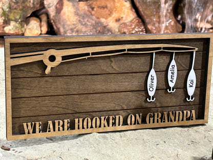 Personalized Dad or Grandpa Fishing Sign | Dads Keepers Fish Hanging Wooden Sign | Hooked on Dad | Grandchildren Sign | Fathers Day Gift