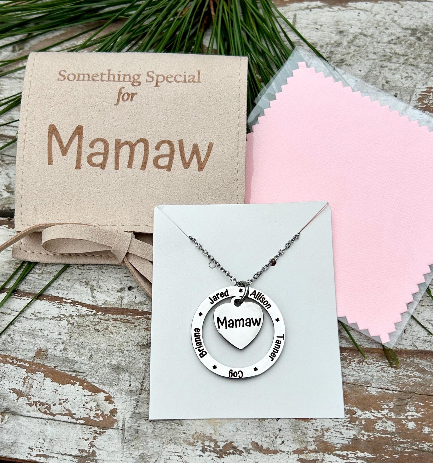 Personalized Circle Heart Mom Necklace with Kids Names | Mothers Day Gift from Son or Daughter | Custom Jewelry for Grandma Nana Gigi Mamaw