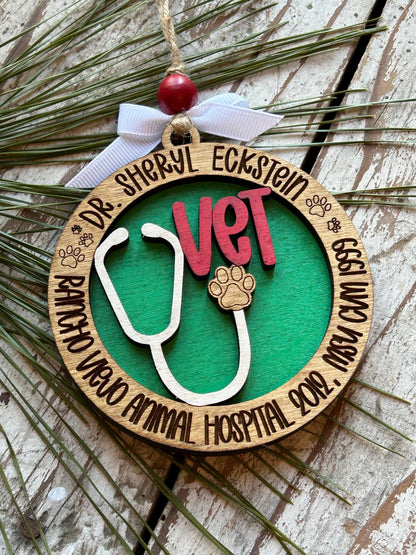 Personalized Veterinarian Christmas Tree Ornament | Holiday Present For Animal Care | Appreciation Gift Dog Cat Horse | Vet Graduation Gift
