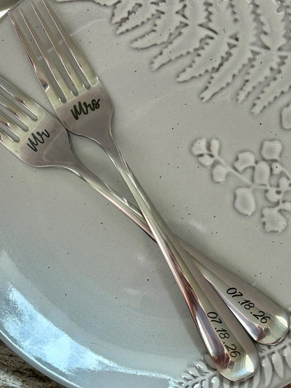 Personalized Mr. and Mrs. Wedding Day Forks | Bride and Groom Wedding Cake Utensil Set | Engraved Stainless Steel Dessert Fork