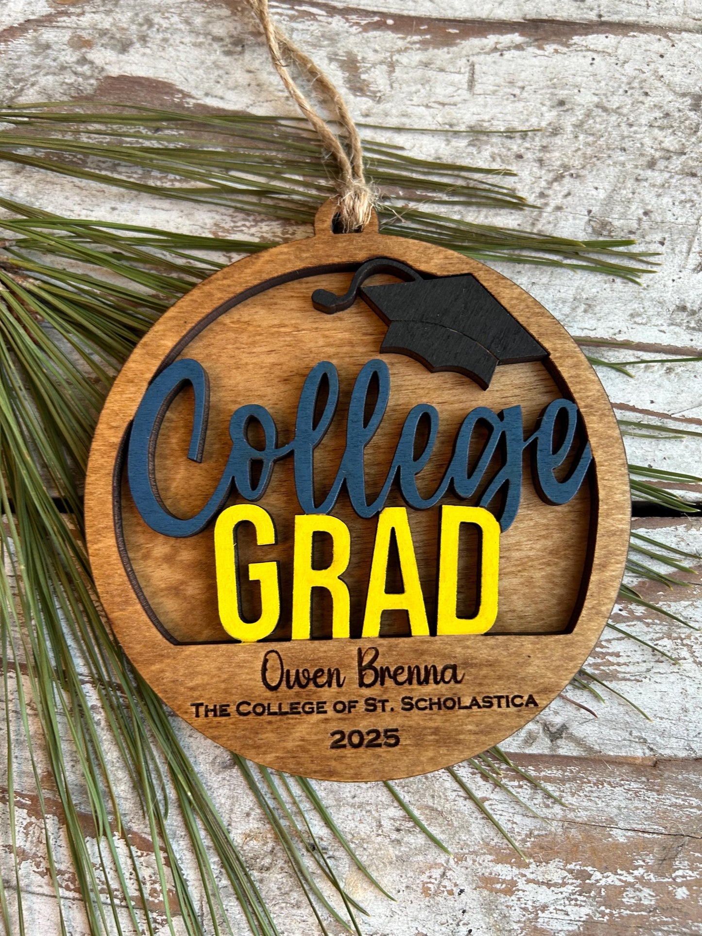 Personalized College Grad Christmas Tree Ornament | Gift for College Graduate | Graduation Ornament | Class of 2026 | Bachelors Masters