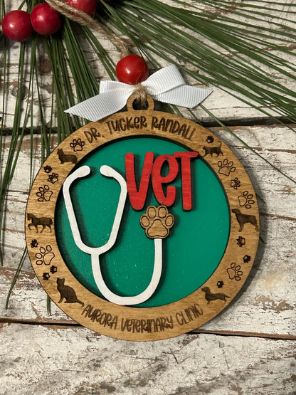 Personalized Veterinarian Christmas Tree Ornament | Holiday Present For Animal Care | Appreciation Gift Dog Cat Horse | Vet Graduation Gift