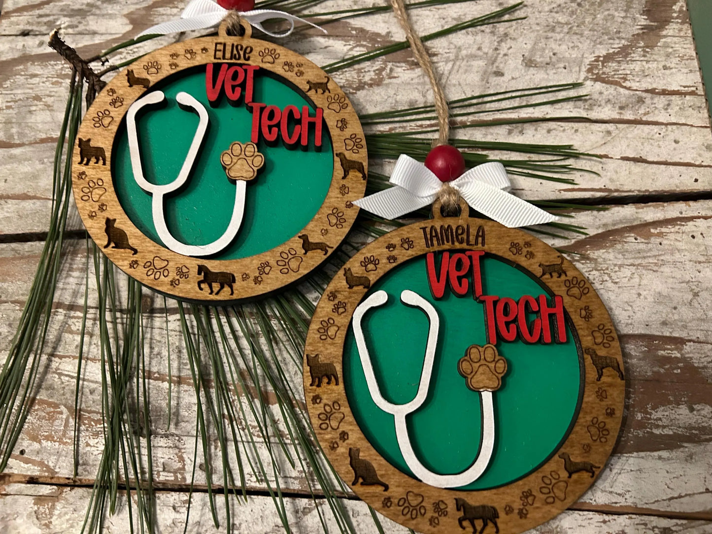 Personalized Vet Tech Christmas Tree Ornament | Veterinarian Technician | Holiday Present For Animal Care | Appreciation Gift Dog Cat Horse
