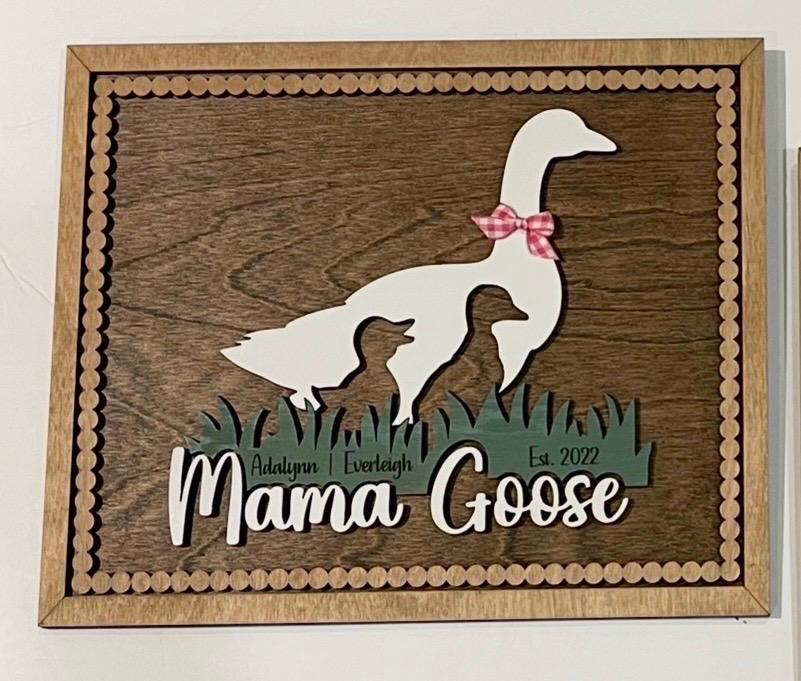 Personalized Mama Goose with Kids Names Sign | Custom Mothers Day Gift for Mom of 1, 2, 3 or 4 Goslings | Personalized Gift for Mother
