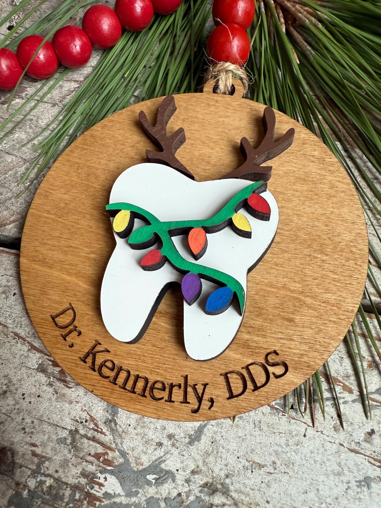Personalized Dentist Christmas Tree Ornament | Gift for Dental Assistant | Orthodontist | Dental Hygienist Team Party Present | Tooth